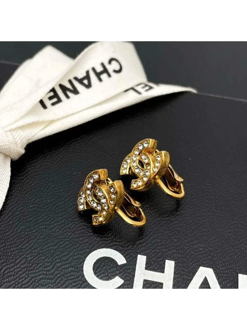 Chanel CC Logo Earrings Icon Rhinestone Here